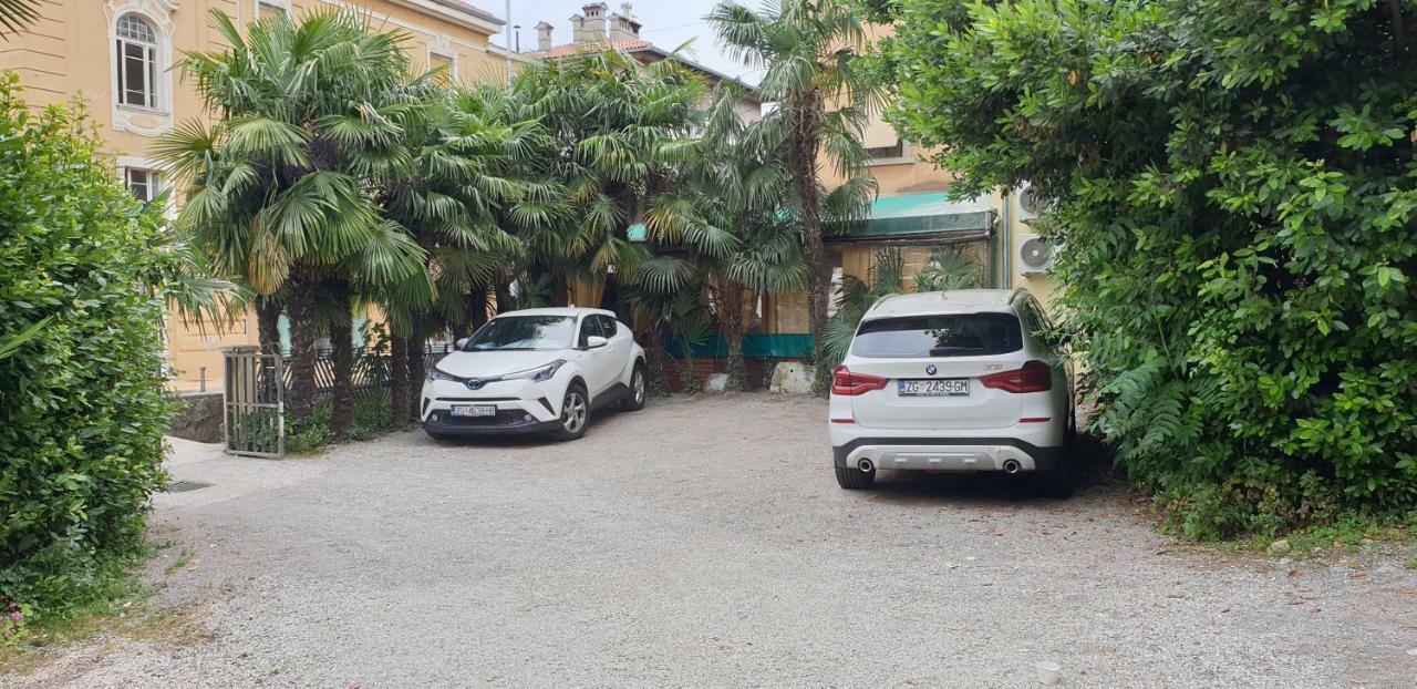 Apartment Kaza In Center, With Terrace, Private Parking, Step To The Sea Opatija Bagian luar foto